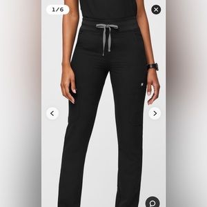 High waisted Yola Skinny Scrub Pants